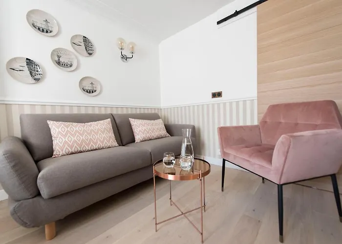 Leocadia Appartement *