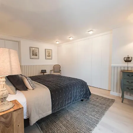 Leocadia Apartmán Paříž