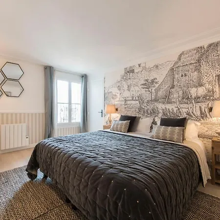 Leocadia Apartment